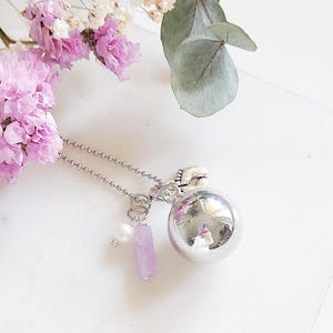 Pregnancy Necklace Mexican Bola – Baby Chime Jewelry for Mom to Be – Maternity Gift – Pearl Chime Pendant – Stainless Steel Chain