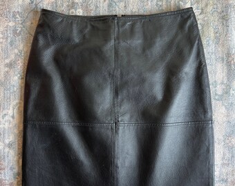 Vintage genuine leather mini skirt, size 8