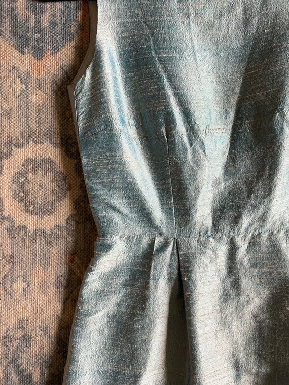 Vintage 50’s 60’s Silk woven dress.  Delicate cla… - image 3