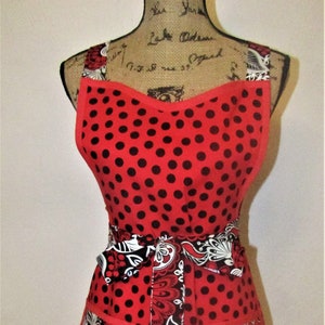 RETRO ADULT Apron Size SMALL Red n Black cotton apron with pockets, bias trim, handmade apron