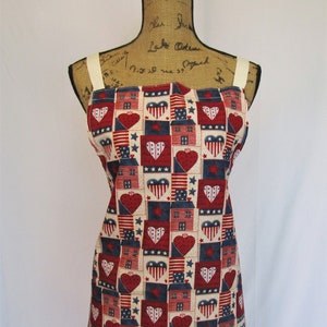 Patriotic HEART & HOME Print Apron, Full Kitchen Apron, Chef Style Apron with Pocket, Soft Cotton Apron, Red/White/Blue Apron