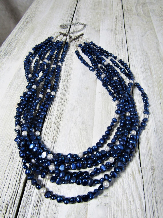 Freshwater PEARL Necklace, Royal BLUE and White Pe