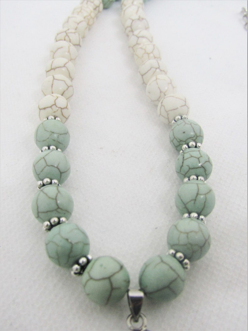 NATURAL STONE Necklace with Metal PENDANT and Tassel Trend 2020 adjustable length for Layering