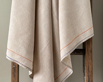 Vintage Linen Tablecloth | Japanese Lanterns 51” Square