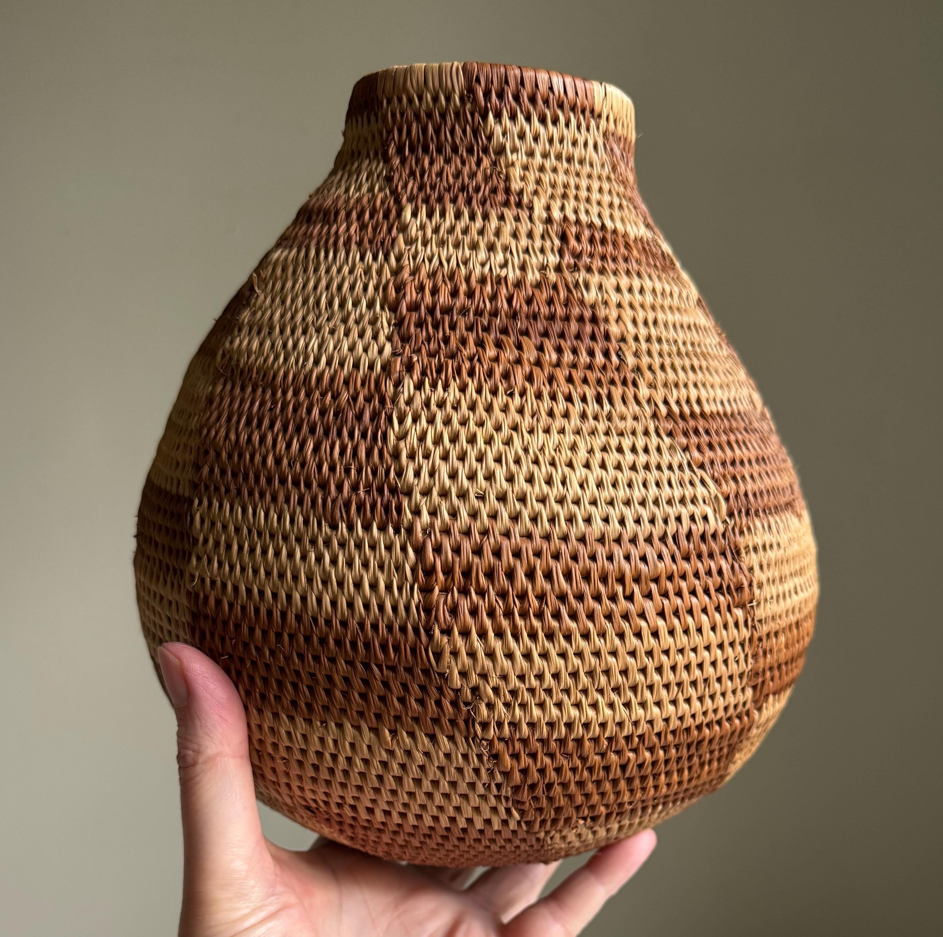 Zimbabwe Natural Vase Designer Basket L 【公式通販】
