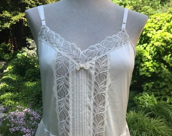 Vintage St. Michael Slip | Cream Lace Medium