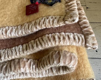 VTG Manta Cordero Belgian Wool Full Size 61” x 89” Thick Heavy Blanket 7.6 lbs