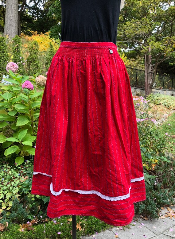 Vintage Dirndl Skirt Hammerschmid Trachten Sport Pe… Gem