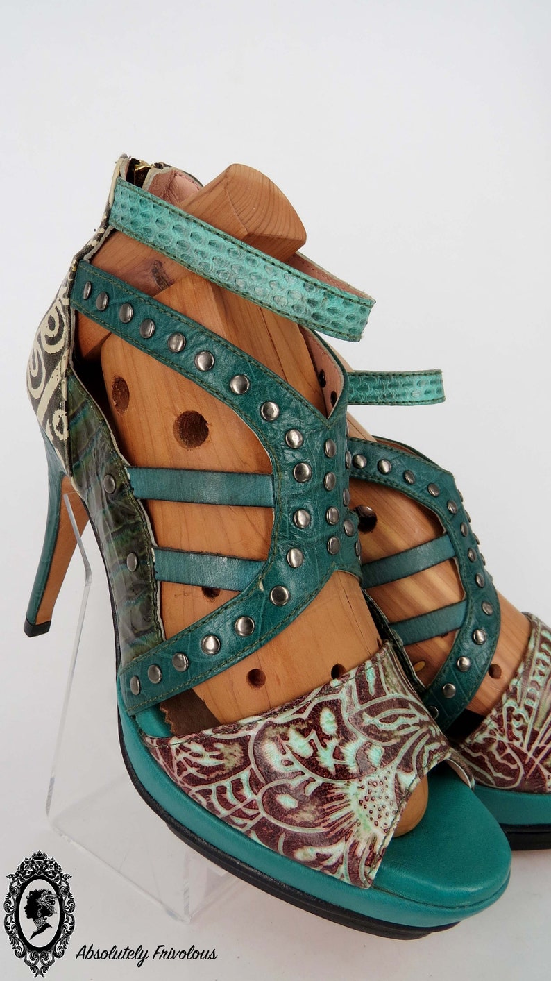 Green High heels, Leather High Heel, Tribal Shoes, Handmade Shoes, Peep Toe Heels, Pumps Size 8, Italian Leather Shoes, Designer Heels Women image 6
