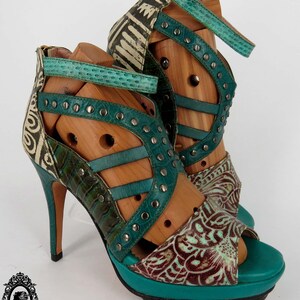 Green High heels, Leather High Heel, Tribal Shoes, Handmade Shoes, Peep Toe Heels, Pumps Size 8, Italian Leather Shoes, Designer Heels Women image 2