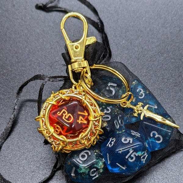 D20 Dice cage keychain - Dice jail - Removable d20 - DnD - Pathfinder - RPG - Dungeons and Dragons - Chainmail - Armor