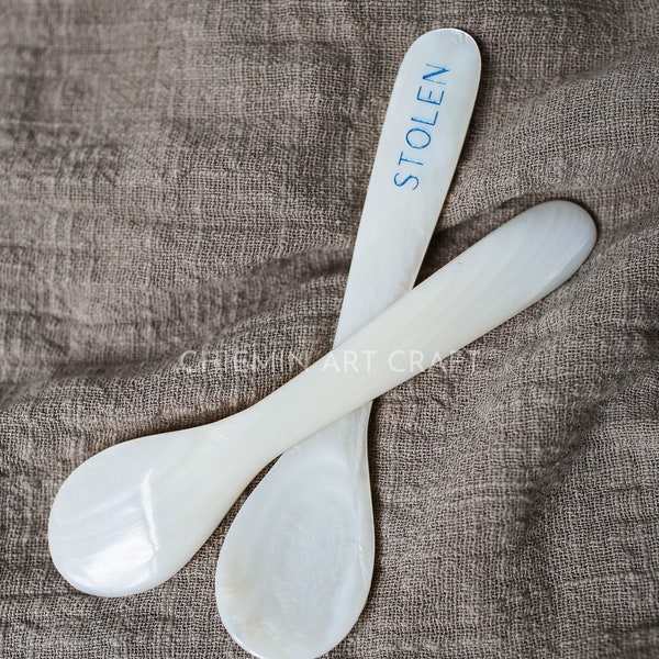 Personalized Mother of Pearl Seashell Caviar Spoon 05, Natural Personalized Utensils, Eco friendly Tableware and dinnerware