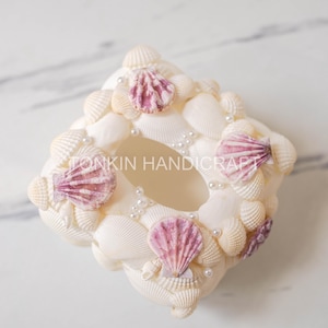 Seashell Tissue box, Seashell Tissue Box Holder, Beach Wedding Gift, Coastal Decor, Seashell Gift, Beach Decor, Beach Pearl Tissue box