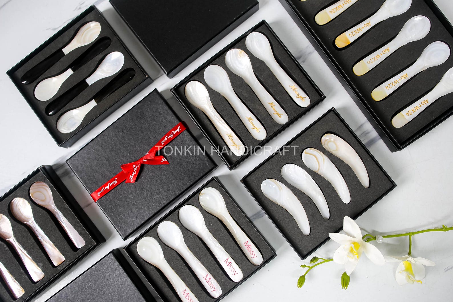 Spoon Gift Box Personalized Mother of Pearl Caviar Spoon Gift Box, Seashell Spoon Gift ...