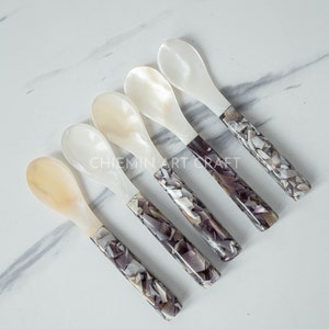 Bla Personalized Mother of Pearl Seashell Caviar Spoon, Natural Personalized Utensils, Eco friendly Tableware and dinnerware