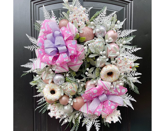 Pink Christmas Sweets Wreath, Candyland Wreath for Front Door, Bakery