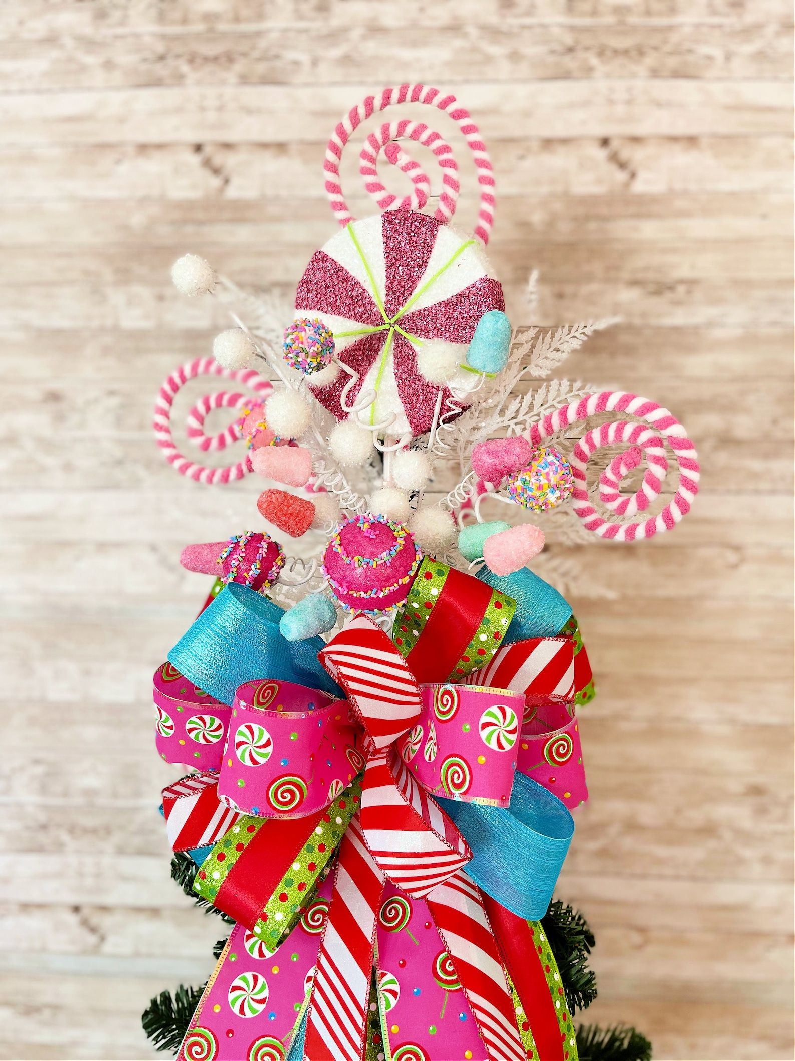 Pink Candy Christmas Tree Topper, Candyland Christmas Tree Decorations ...