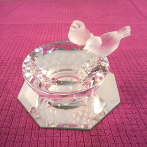 Swarovski Crystal BIRD BATH with Pair of Sparrows Designed by Max Schreck 7460 NR108 with tiny Flea Bite Nic* See Photos