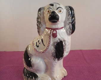 English Staffordshire Style Spaniel Dog King Charles 10 1/4" Figurine Statue Sculpture SWEET