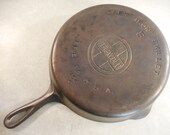 Vintage Griswold 8 (704 K) Cast Iron 10 quot Skillet Frying Pan BLOCK LOGO Erie Pa USA