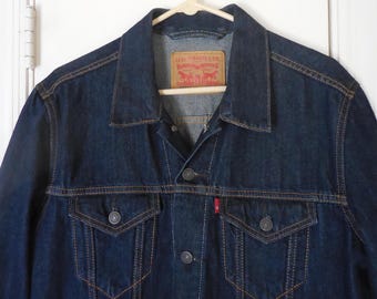 Vtg LEVI'S Trucker Denim Jacket Sz 44 Blue 70506-0216 USA Red Tab
