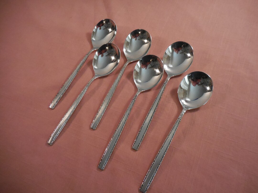 Vintage Oneida Community VIA ROMA Stainless Round Bowl GUMBO Spoons Set