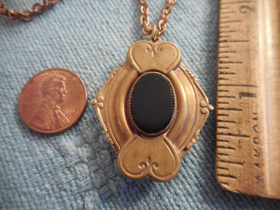 Vintage Gold Tone* Locket Pendant Necklace Black … - image 9