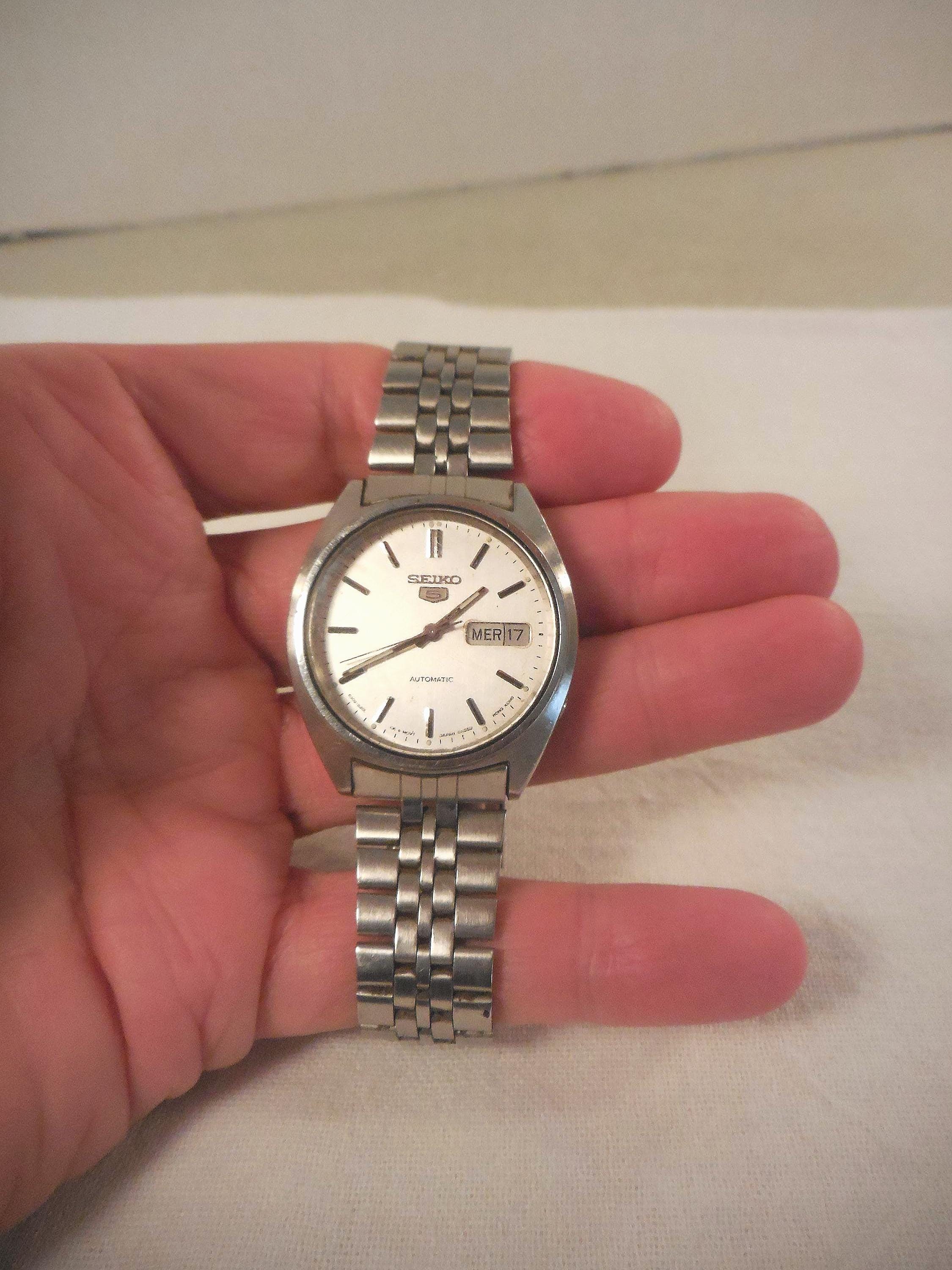 Vintage 1970 Mens Watch - Etsy display picture 1