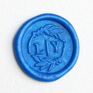 Custom initials with Leaves Wedding wax seal stamp, Personalized Wedding Wax Seal Stamp Kit ,Wax Seal Stamp,invitation seal