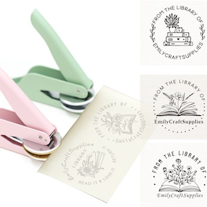 Benutzerdefinierte Blumenbuch Prägestempel / Aus der Bibliothek / Ex Libris / Prägedrucker personalisiert / Monogramm Prägedrucker / Hochzeitseinladung Prägedrucker Geschenk