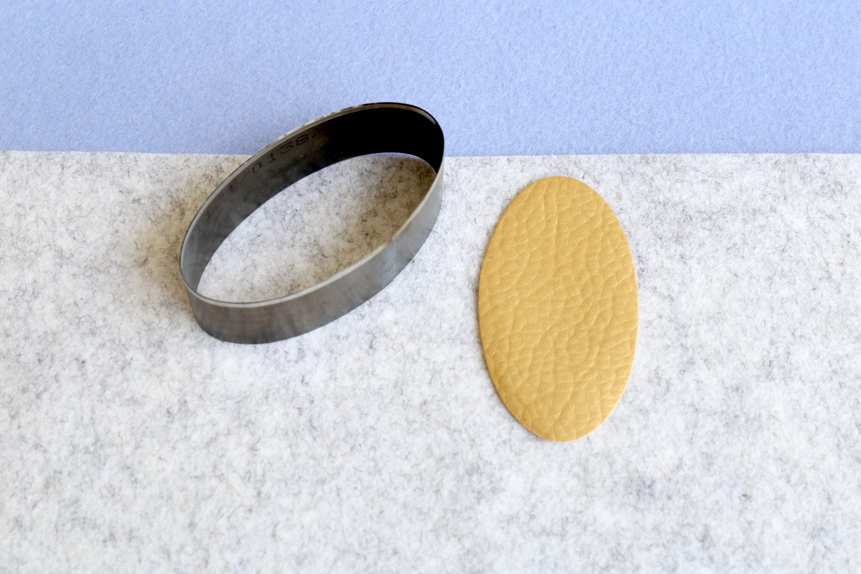 Oval Shape Steel Rule Leather Cutting Die, Custom Steel Rule Metal Die ...