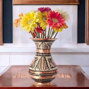 Vase en cuivre fabriqué à la main, vase pour fleurs, pot de fleur en cuivre, cadeaux de mariage, anniversaire de femme, cadeaux pour la maison, cadeau de mariage, cadeaux pour hôte