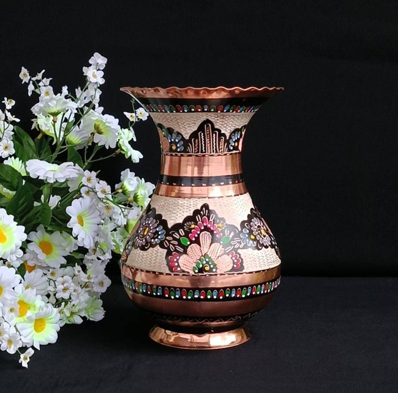 Vase décoratif en cuivre, vase pour fleurs, cadeau pour elle, décor en cuivre rustique, cadeau de mariage, cadeaux pour la maison, pot de fleurs en cuivre, cadeau de fête des mères image 6