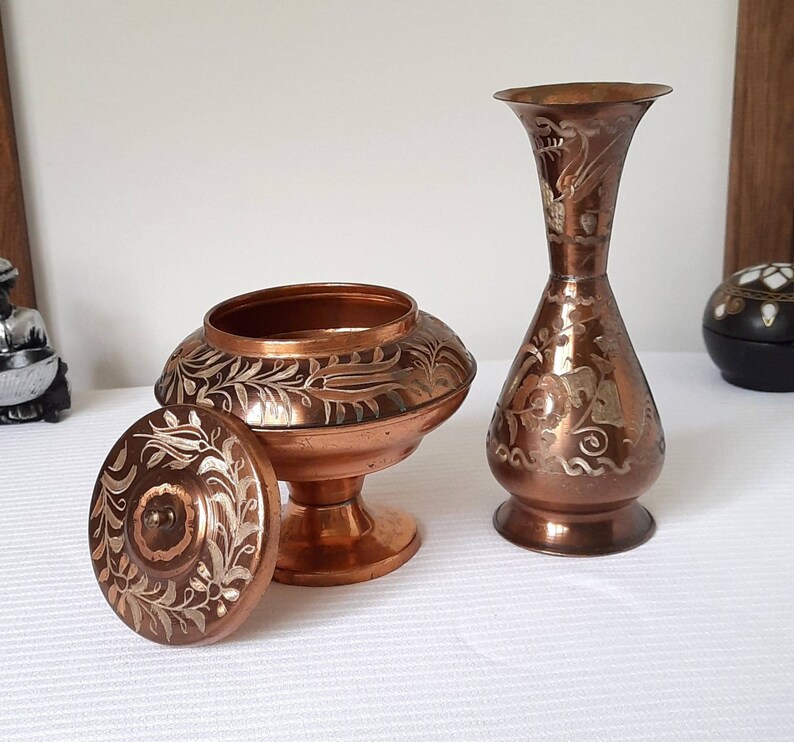Vintage Copper Vase and Bowl, Vintage Decor, Rustic Home Decor, Antique Style, Copper Decor, Home Gifts, Farmhouse Decor, Housewarming Gift image 3