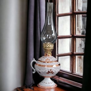 Copper oil lamp, victorian oil lamp, art deco oil lamp, housewarming gift, bohemian decor, anniversary gifts, kerosene lamp, birthday gifts