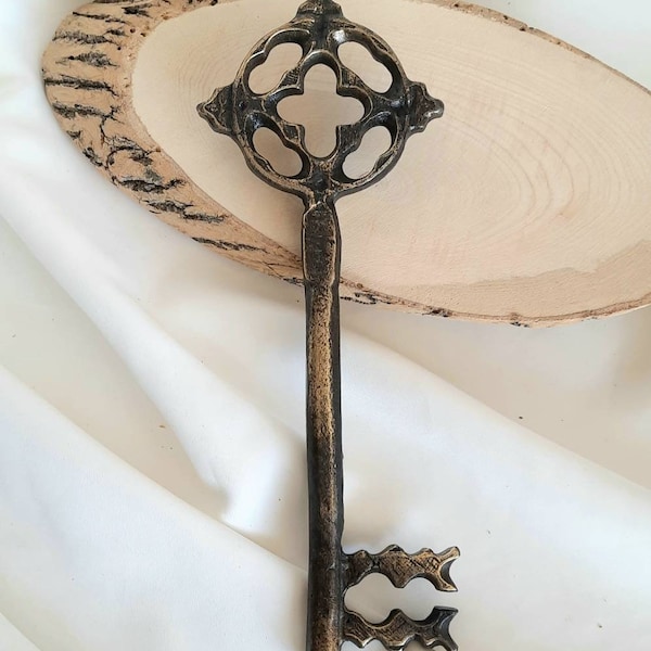 Skeleton Key Decor Etsy