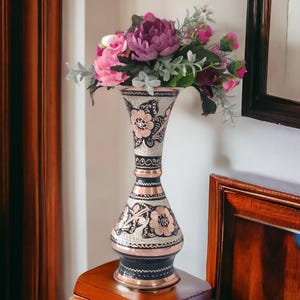 Koperen vaas, vaas voor bloemen, art-decovaas, koperdecor, koperdecor, huiscadeaus voor haar, housewarminggunsten, verjaardag vrouw, unieke cadeau-ideeën