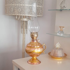 Copper oil lamp, victorian oil lamp, kerosene lamp, unique gift ideas, anniversary gifts, wedding gift, housewarming gift, birthday gift