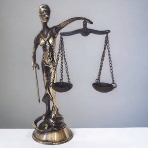 Scales of Justice Statue Themis, Brass (35 oz) Scales, Lawyer Gift, Law Office Decor, Lady Justice Statue, Unique Home Decor, Libra Scale