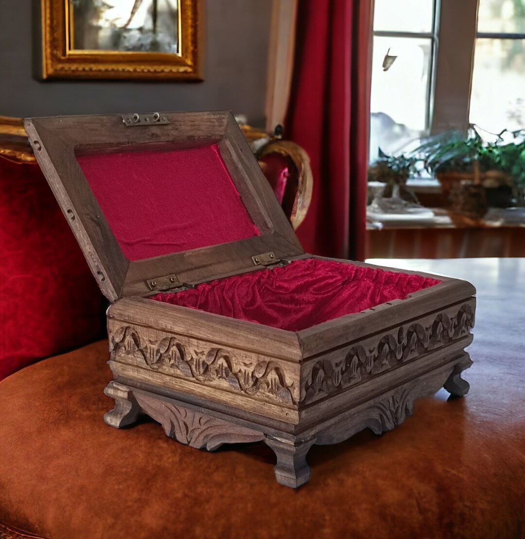 Jewelry Box With Key, Treasure Chest, Wooden Jewelry Box With Lock ...