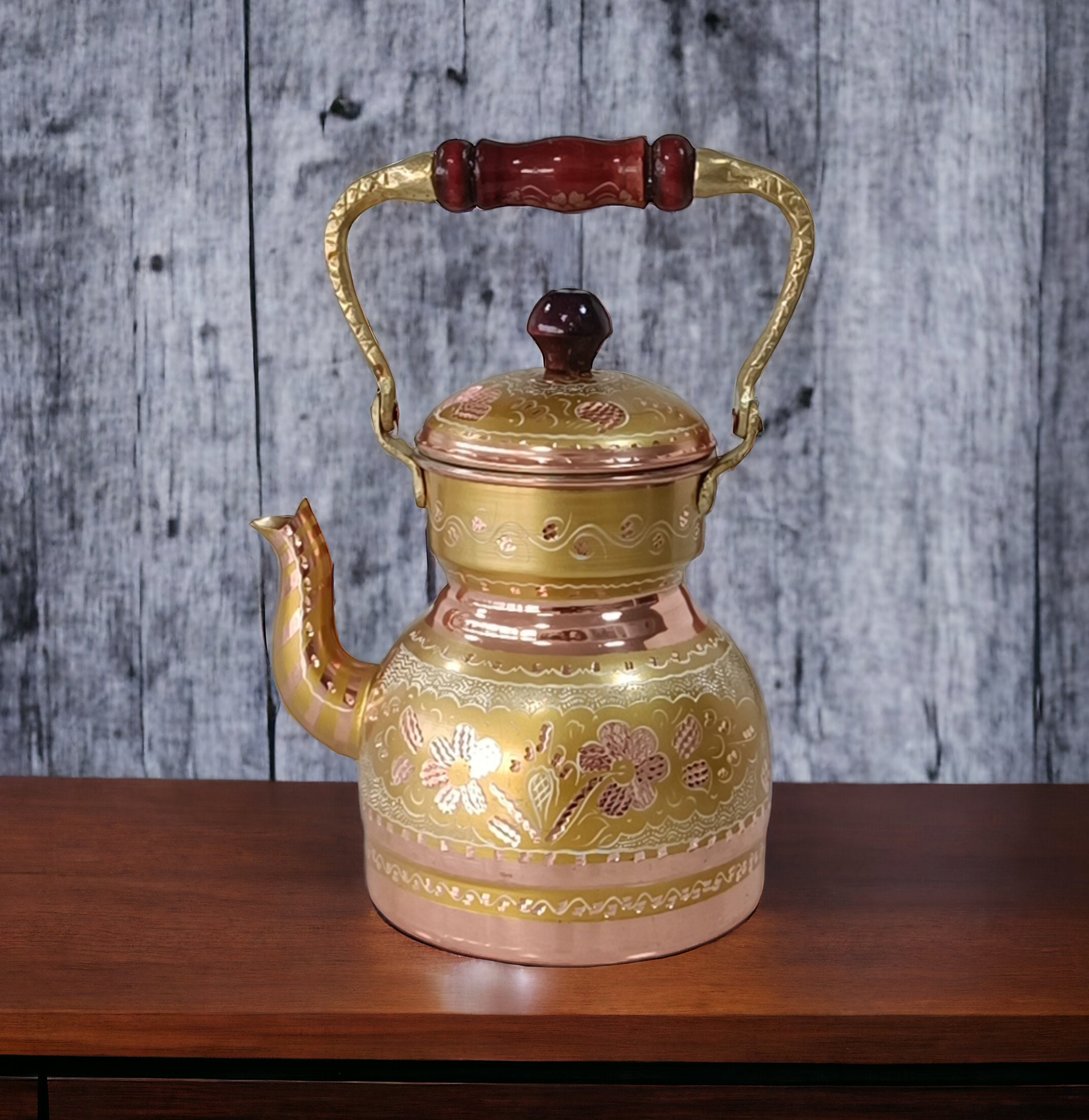 手作りの銅製トルコティーポット：花の彫刻デザイン、40オンス - Etsy 日本