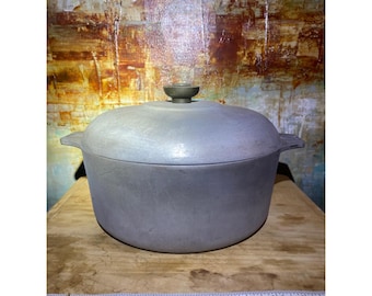 Magnalite GHC 5 Quart Dutch Oven Cast Aluminum Round Stockpot with Lid USA Made