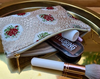 Schminktäschchen aus marokkanischem Stoff – Kosmetiktasche für Handtasche, handgemachtes Täschchen leicht schimmernd