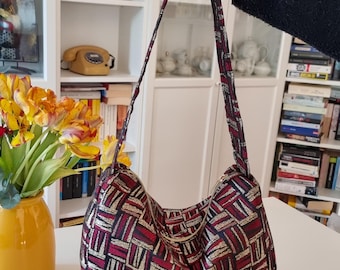 Hobo Bag aus marokkanischem Brokat Schwarz Rot Gold | Handgemachte Schultertasche Damen | Limitierte Serie