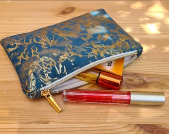 Kosmetiktasche aus samtigem Stoff – Grün mit Goldmuster, Schminktäschchen Orientalisch, Marokkanisches Accessoire