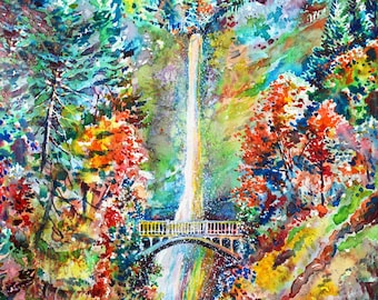 Peut inclure: Peinture à l'aquarelle d'une cascade descendant d'une falaise rocheuse, entourée d'arbres verdoyants et rouge vif. Un pont blanc enjambe la cascade, créant une scène pittoresque.