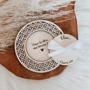 Personalized surprise request box for birth announcement, witness, godmother.. ••Wood engraving