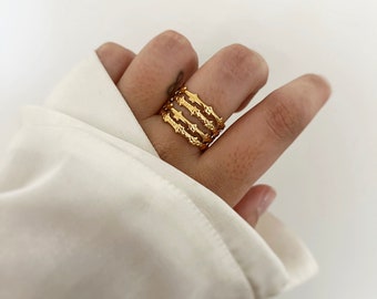Gold stainless steel ring for women••VADY