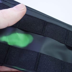 Black Heat-Sensitive Key Holder – Waterproof Techwear Gift for Men