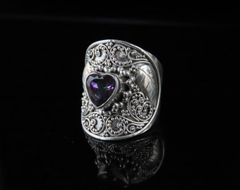 Sterling silver, Amethyst gemstone, Heart shape, Bali motif, Gemstone ring